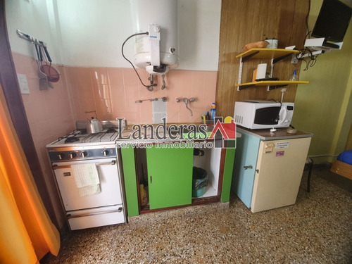 Imagen 8 de 29 de Venta En Block - 3 Locales + 8 Departamentos De 2 Y 1 Amb. - Una Cuadra Del Mar