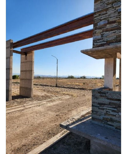 Loteo En Venta San Rafael Mendoza- Las Paredes