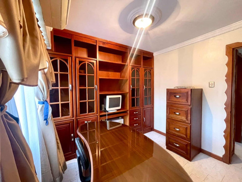 Nr Apartamento En Venta En San Cristóbal Torre Oasis