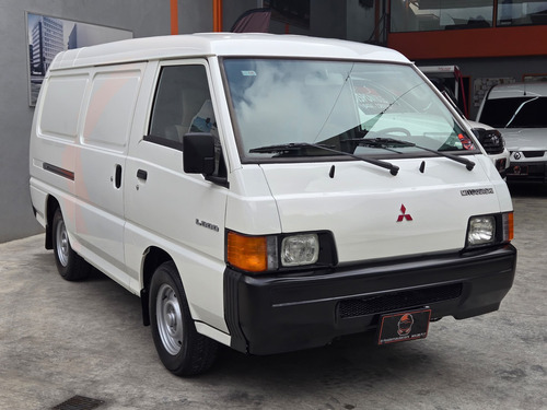 Mitsubishi Panel L300 4cil 2.0