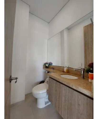 Casa Con Piscina En Picacho En Arriendo O Venta