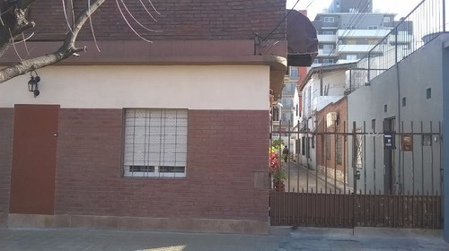 Imagen 1 de 11 de Casa Ph En Venta Cond En Moron Sur