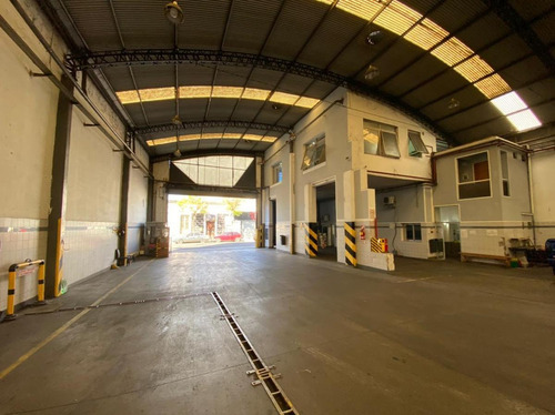 Galpón 2.544 M² C/ Salida A 2 Calles - Ideal Logística / Transporte - Barracas