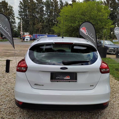 Ford Focus Versión S