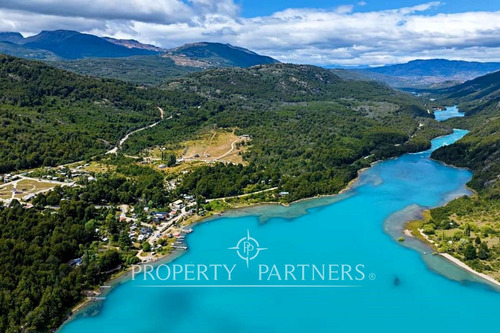 Patagonia, Excepcional Nacimiento Del Rio Baker