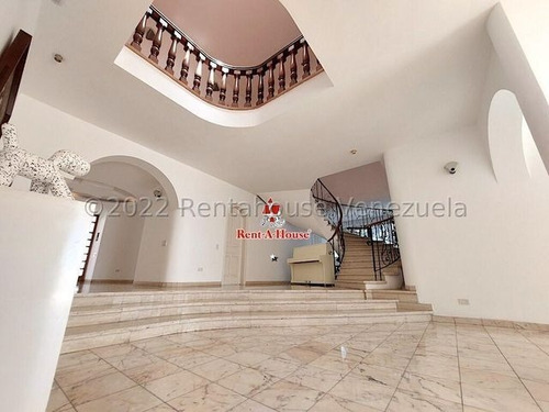 Imagen 3 de 14 de Espectacular Casa En Alquiler Urb. Los Guayabitos 22-22755