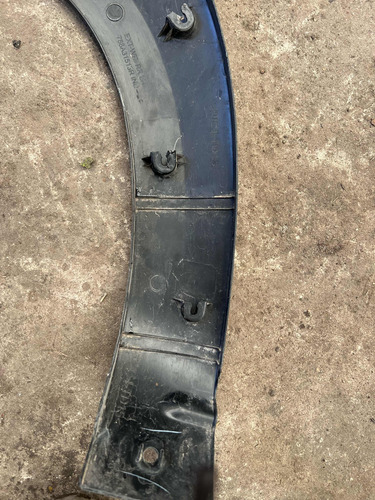 Moldura Guardabarro Trasero Izquierdo Original Renault Kwid