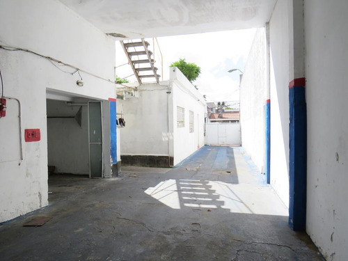 Imagen 1 de 10 de Venta Casa Tres Dormitorios La Blanqueada