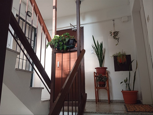 Se Vende Con Renta Dos Dorm. Súper Luminoso En Malvín Alto