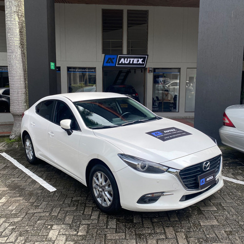 Mazda 3 2.0 Touring At