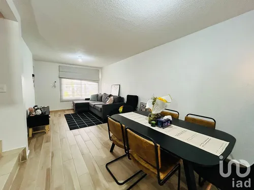 Venta Casa 3 Ambientes Paseos Del Bosque
