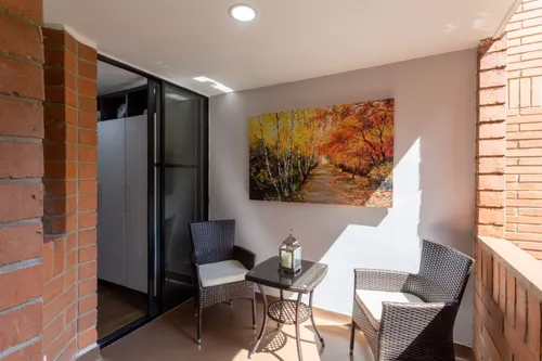 Apartamento En Venta En Loma De Los Balsos. Cod V21555