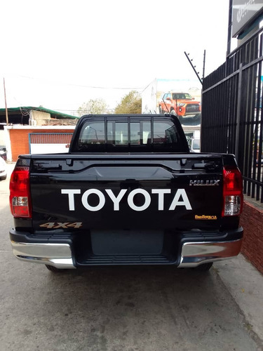 Imagen 5 de 10 de Toyota Hilux