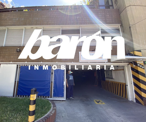 Imagen 1 de 6 de Cochera En Venta En Lomas De Zamora