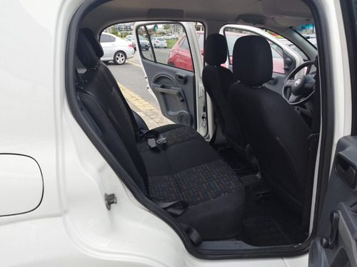 Fiat Uno 1.0 Vivace Celeb. Flex 5P