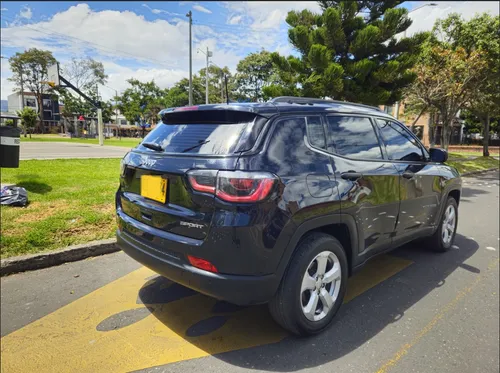 Jeep Compass 2.4 Sport 4x2