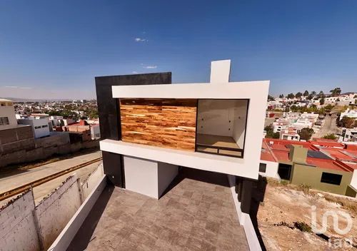 Venta Casa 5 Ambientes Punta Monarca