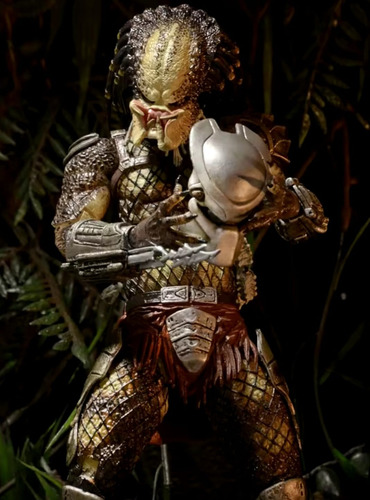 Boneco Articulado Predador - Caçador Da Selva - Neca - 20cm