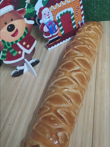 Imagen 2 de 4 de Pan De Jamón Tradicional Navideño