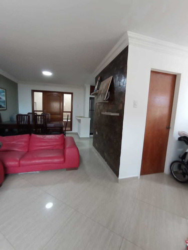 Imagen 5 de 26 de Lindo Townhouse Cerca De Unimar El Valle
