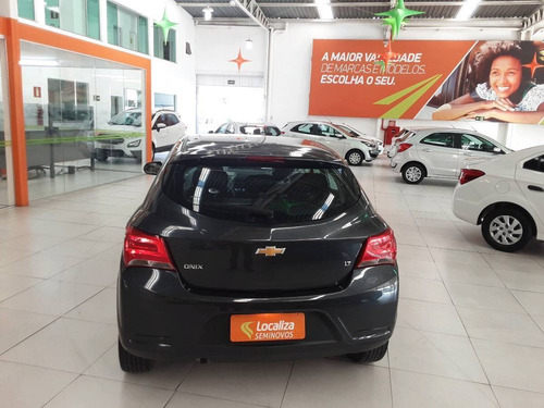 Chevrolet Onix 1.0 Mpfi Lt 8v Flex 4p Manual