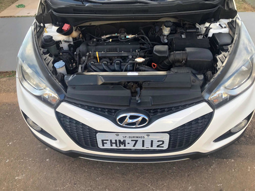 Hyundai Hb20x 2014 1.6 Premium Flex Aut. 5p