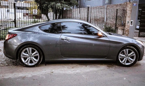 Hyundai Genesis 2.0 Coupe T 210cv Mt 2011