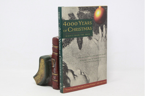 Count & Count - 4000 Years Of Christmas - Libro En Inglés