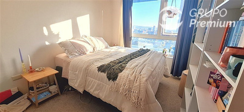 Departamento En Venta De 2 Dorm. En Concepción
