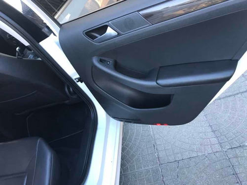 Volkswagen Vento 2.5 Luxury 170cv Tiptronic 2016