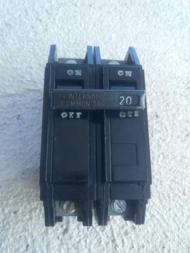 Breaker 2x20 Amp Thqc Superficial General Electric Inesla