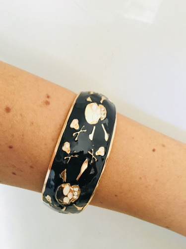 Imagem 3 de 4 de Bracelete De Caveira 12 Peças Atacado Revenda