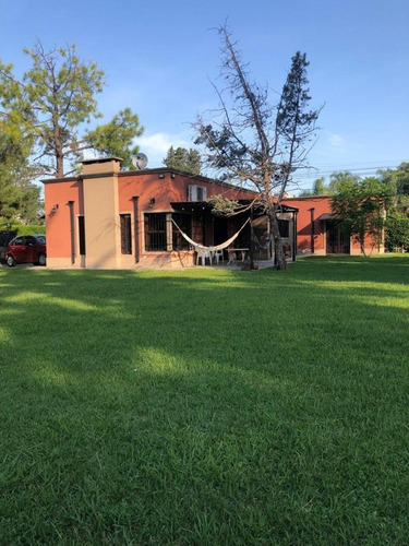 Imagen 2 de 22 de Casa Con Amplio Lote