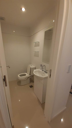 Venta Departamento 3 Ambientes, Frente Al Mar Con Cochera Y Baulera