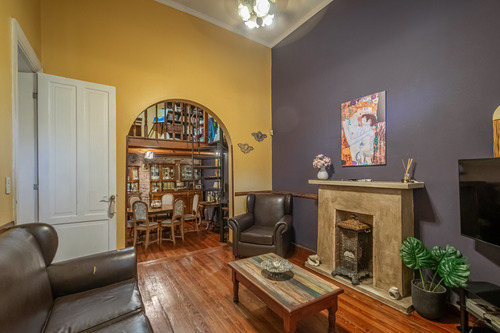 Casa Dúplex 4 Ambientes Venta Flores Con Terraza Y Quincho