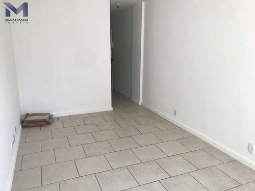 Imagem 13 de 20 de Sala Comercial Na Miguel De Frias Com Vaga De Garagem - V9932