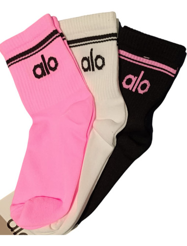 Calcetas 2/4 Unitalla Unisex Alo Rosas Microfibra Rosa Chicle Liso Unitalla
