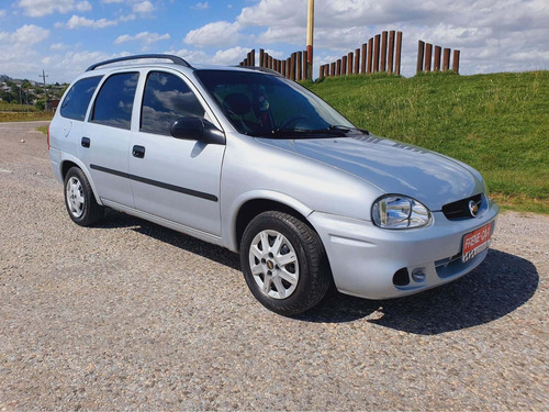 Chevrolet Corsa Wagon 1.6