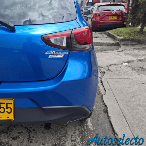 Mazda 2 TOURING 1.5