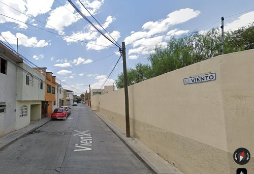 Casa Ubicada En Colonia Garita De Jalisco San Luis Potosí Jalisco. Con 2 Recamaras Y 111m2. Con Acceso Controlado. A Unos Minutos De Plaza Citadella.