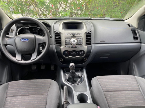Ford Ranger 2.5 XLS 4X2 CD 16V FLEX 4P MANUAL