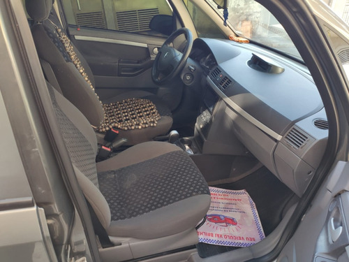 Chevrollet Meriva Premium Easytronic 2011 1.8