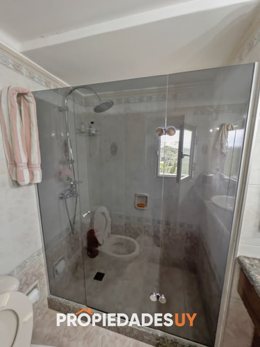 Imagen 14 de 23 de Muy Lindo Apartamento En Piso Intermedio.