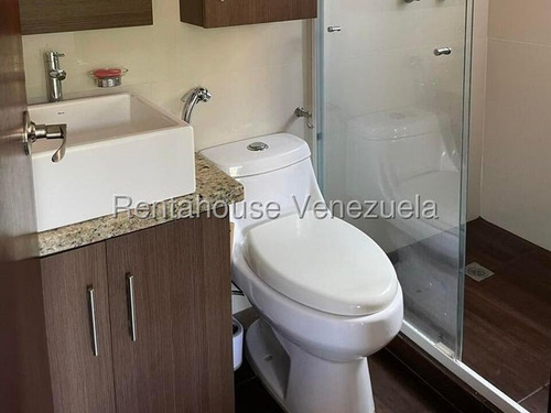 Espectacular Tonwhouse En Venta, En El Hatillo, Mls #25-21937. K.o.