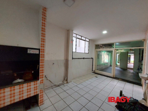 Imagem 11 de 15 de Oportunidade! Casa Em Centro - Florianopolis - L-93839