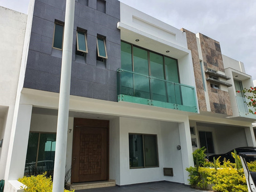 Imagen 1 de 23 de Casa 37-d En La Cima De Zapopan