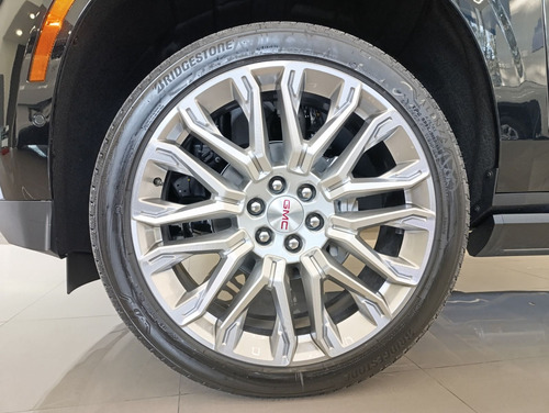 GMC Yukon 6.2 Suv Denali At