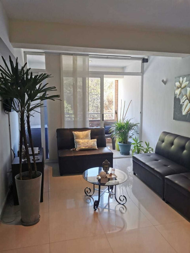 Imagen 5 de 15 de María Meléndez Vende Apartamento Las Chimeneas Res