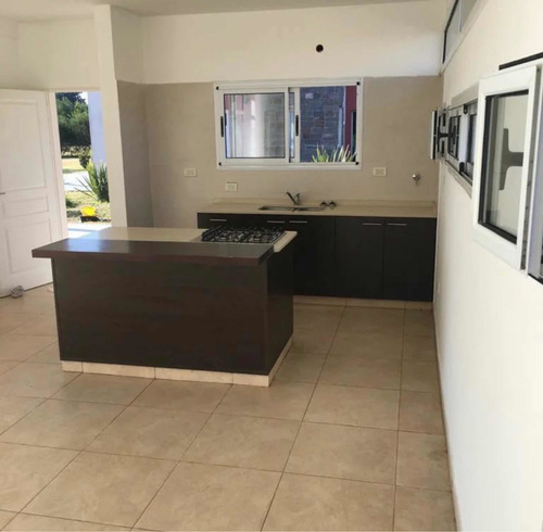 Imagen 5 de 14 de Venta De Casa 3 Dormitorios En Malibu Canning - San Vicente