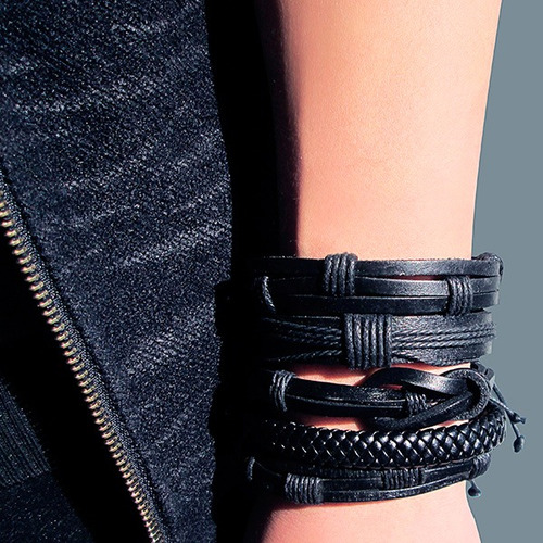 Imagen 2 de 5 de Set De 5 Pulseras Negras De Cuero